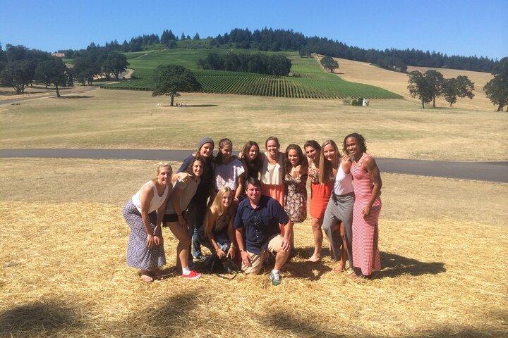 Private Willamette Valley Wine Tour from Portland