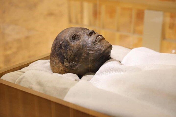 Private guided tour King Tut tomb Historical Tour in Luxor