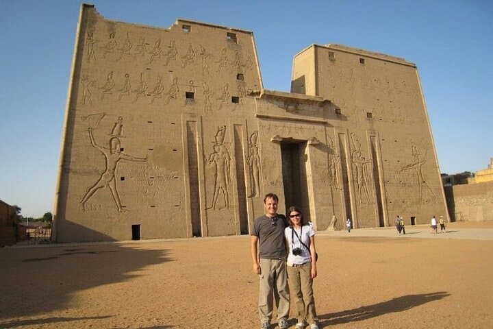4 Days Dahabiya Nile Cruise from Aswan to Luxor