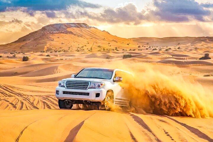 Desert Safari Dubai BBQ Dinner & Live Shows