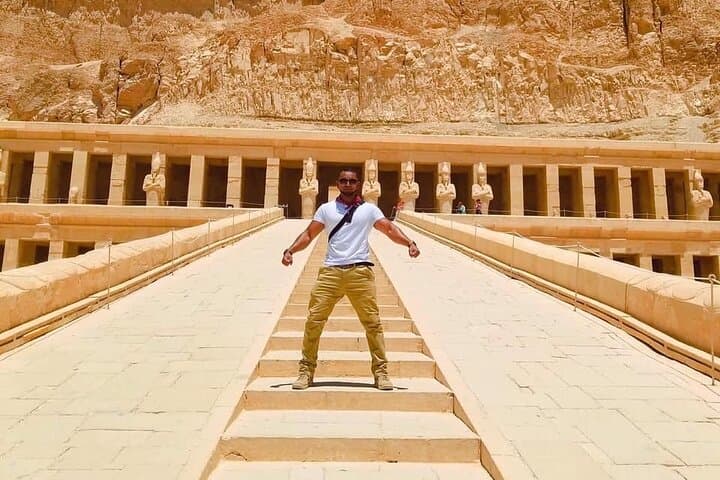 Half-Day Private Hatshepsut and valley of the King and Queen