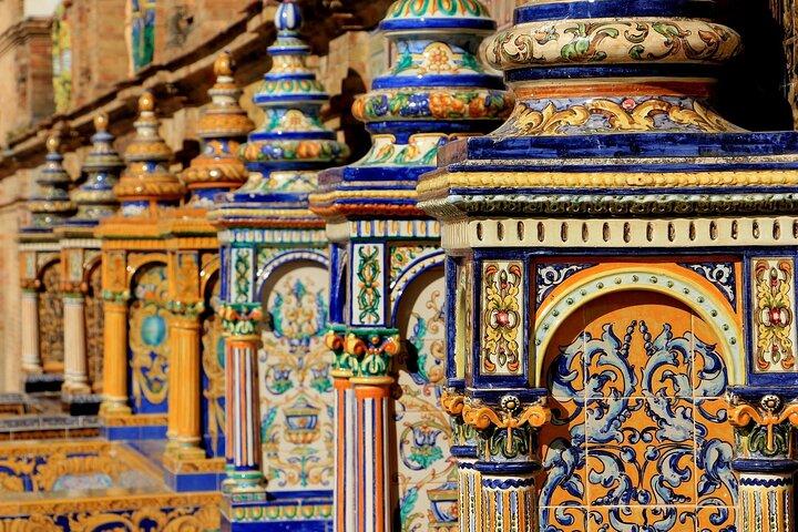 Seville: Small-Group City Highlights Walking Tour