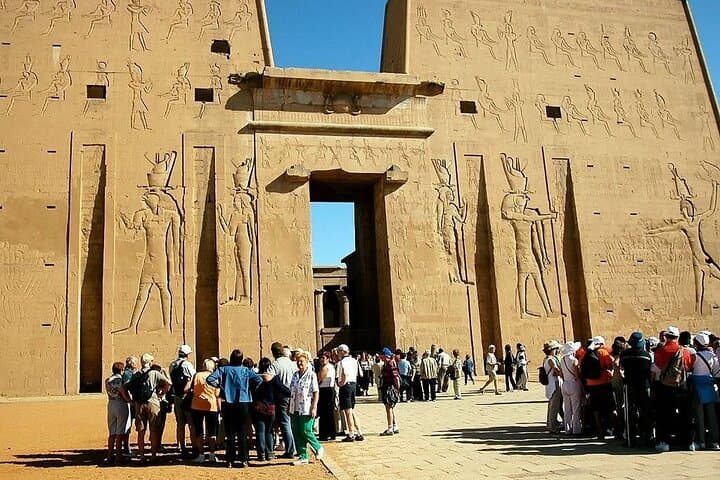 Budget 4-Day Nile Cruise from Aswan to Luxor