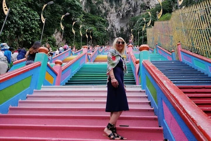 Genting Highlands to Kuala Lumpur EN-ROUTE Batu Caves Tour