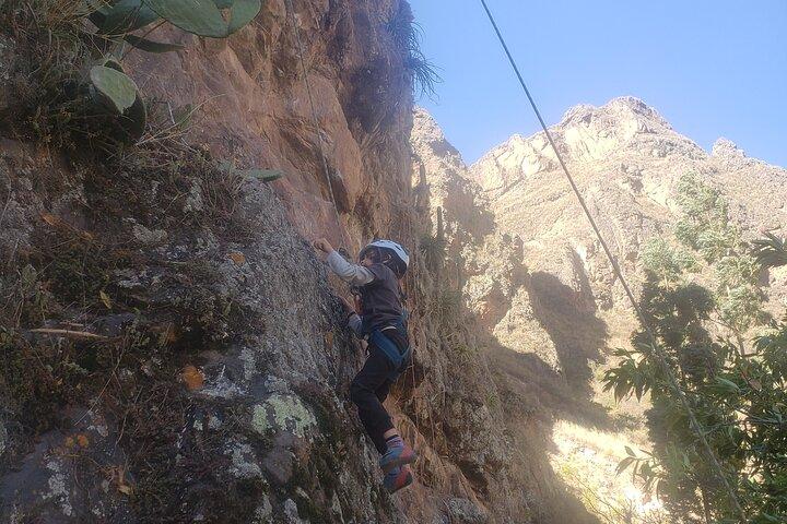 Climbing Experience in Urubamba