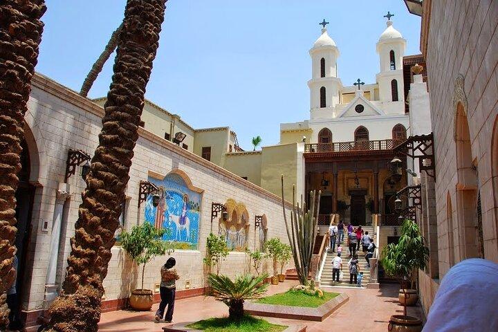 Coptic Cairo and Cave Church - Private Tour