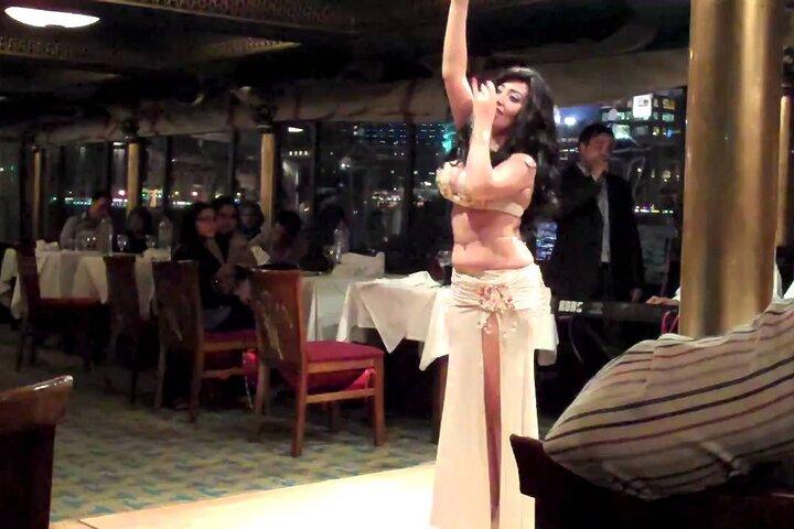 Cairo dinner Cruise with Belly dancer show
