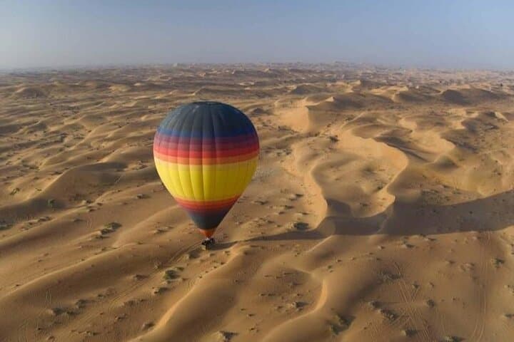 Enjoy Dubai Beautiful Desert Hot Air Ballon&Falcon Show and Camel