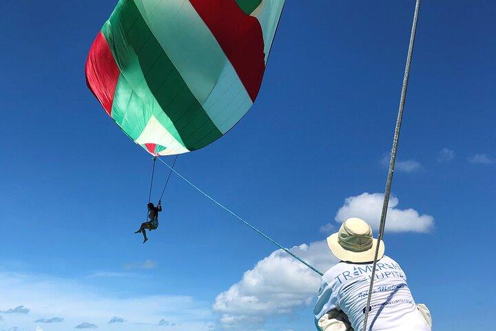 Isla Mujeres Catamaran Tour with Snorkeling at MUSA, Buffet Lunch & Open Bar