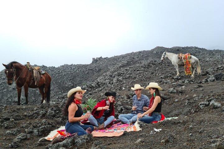 Pacaya Volcano Luxury Sunset Horseback Riding Tour/ Dinner Cooked by-Lava Chef