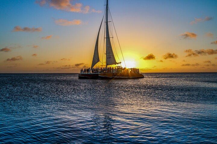 Aruba Sunset Sail with Open Bar