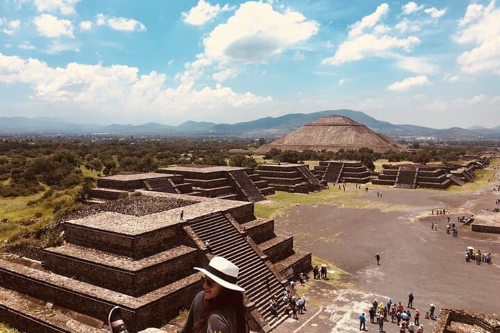 Private Tour Teotihuacan & Guadalupe Shrine Bespoke Experience