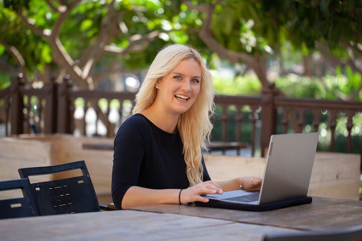 Hire Photographer, Professional Photo Shoot - Hong Kong