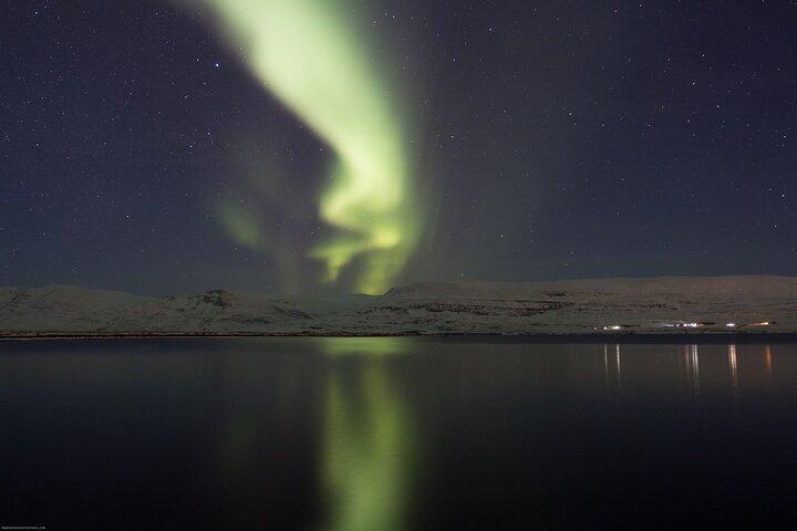 Northern Lights Classic MiniBus Tour from Akureyri
