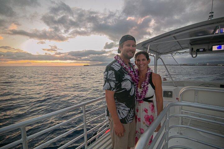 Waikiki: BYOB Sunset Cruise