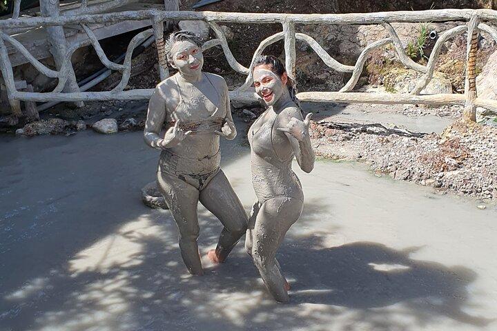 volcano,Waterfall,Horses,Hotsprings,Mudbath,HangingBridges