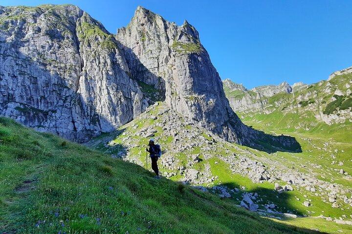 Private day hike from Brasov to Malaiesti Cottage