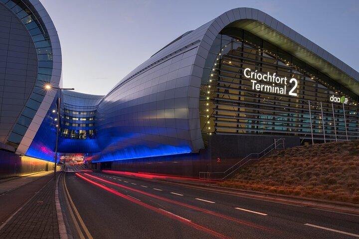Private Transfer from Dromoland Castle to Dublin Airport