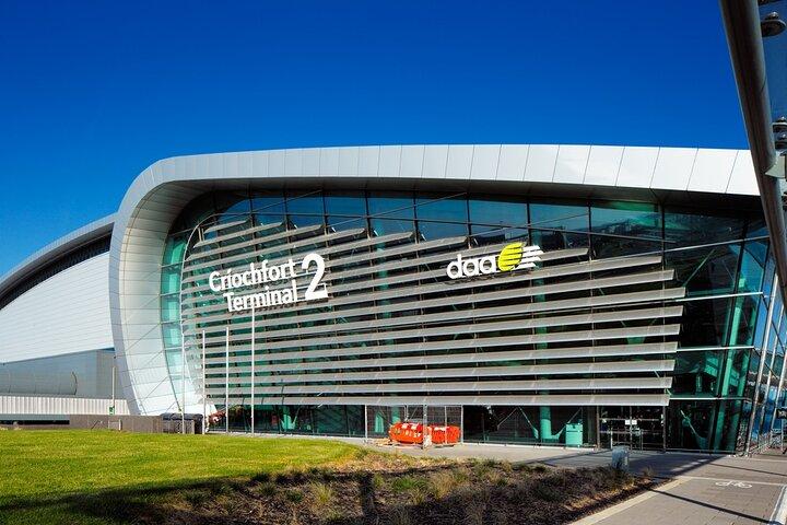 Private Transfer from Dromoland Castle to Dublin Airport