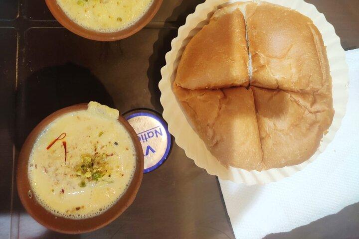 Evening Hyderabad Street Food Walk with Hyderabad Biryani