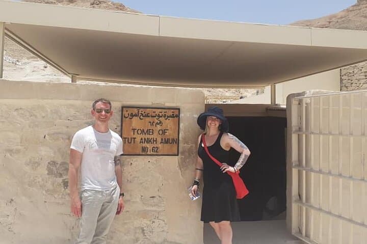 Private day tour to valley of the queen, Hatsheput temple and valley of the king