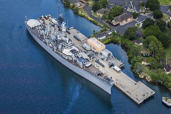 Complete Pearl Harbor Experience Tour Departing from Waikiki Area