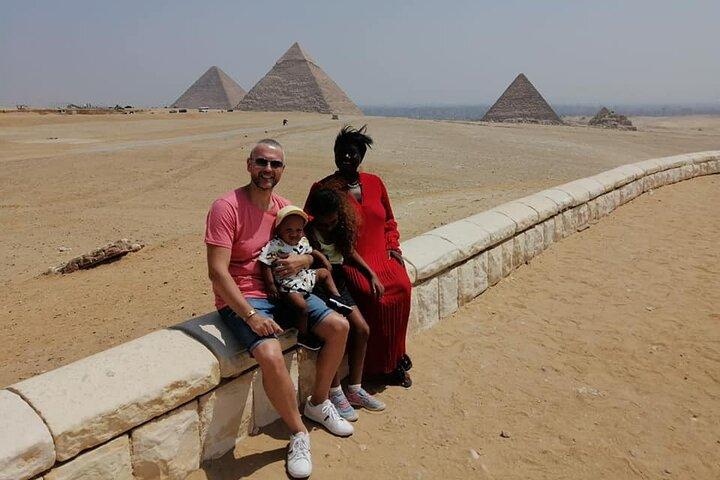 Private Tour Giza Pyramids ,Sakkara ,Memphis & Inside 3rdPyramid