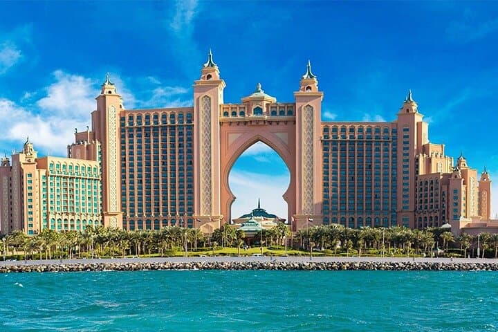 Private Dubai City Tour with Miracle Garden Ticket