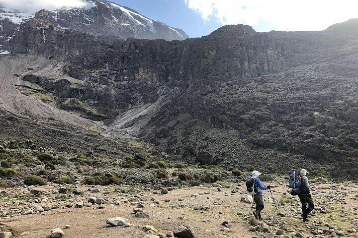 6 Days Marangu Route.