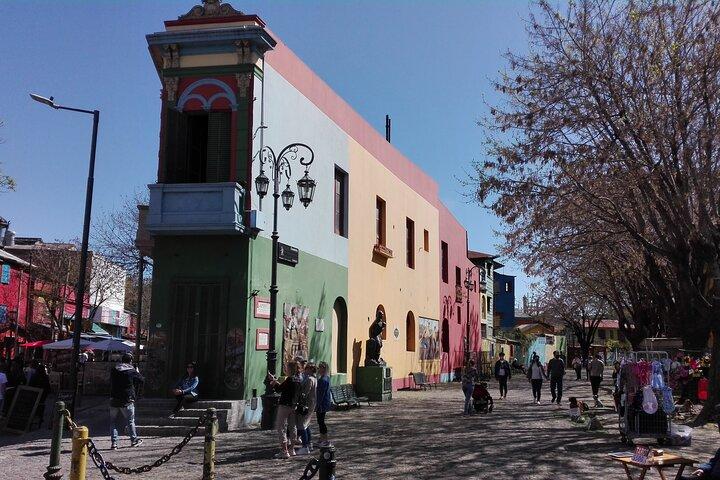 Private City Tour in Buenos Aires Including Lunch in Puerto Madero
