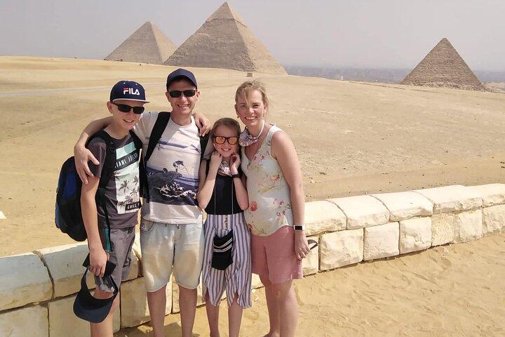 Cairo : Giza pyramids Sphinx Pyramid Inside & Professional Camera