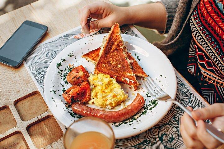 Chauffeured Brunch Tour (St. Augustine, Rolling)