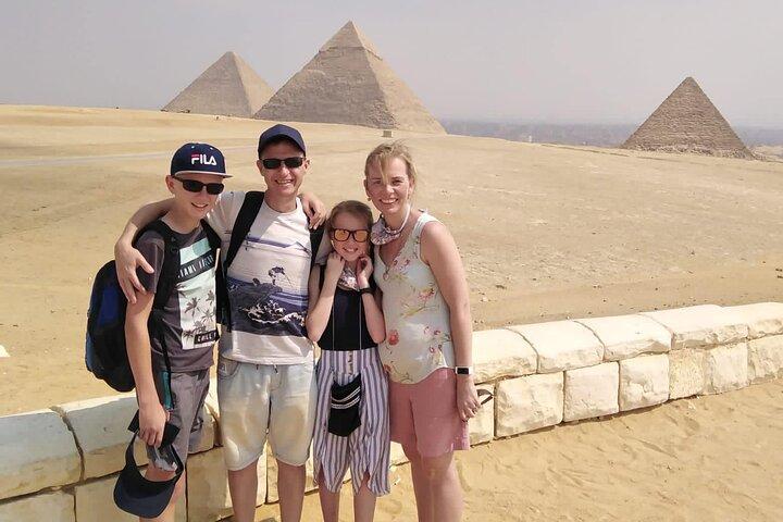 Private tour Giza Pyramids, Egyptian Museum, Sphinx, Lunch, Camel ride