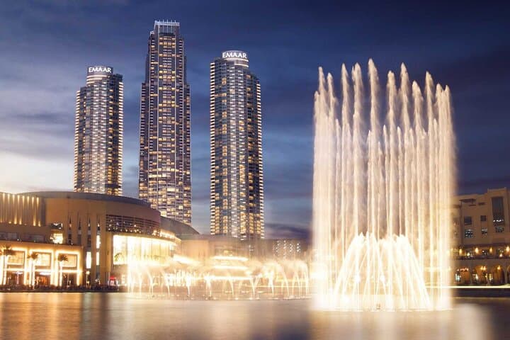 Private Tour: Dubai Frame, Burj Khalifa Entry and Dubai Fountain