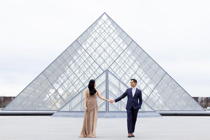 Private Photoshoot at the Louvre area in Paris