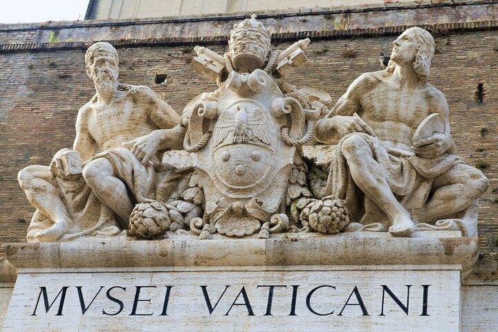 Vatican Museums, Sistine Chapel & St. Peter's Square Guided Tour