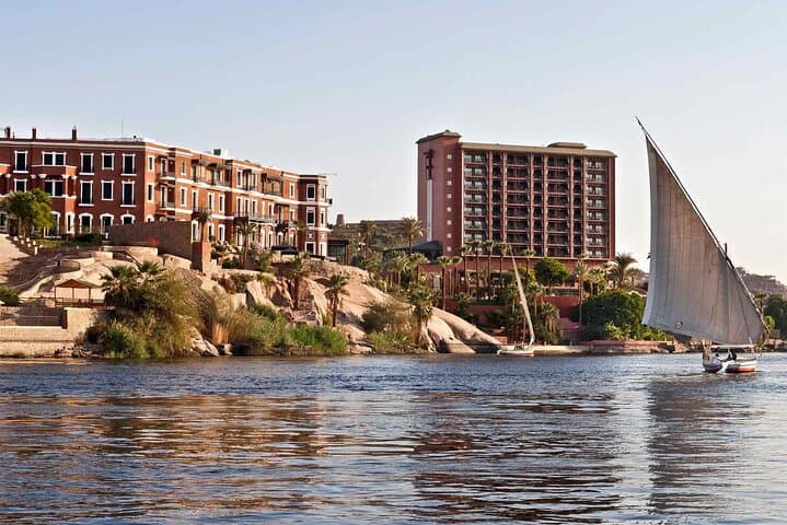 Luxor to Aswan 4-Night Nile Cruise from Hurghada
