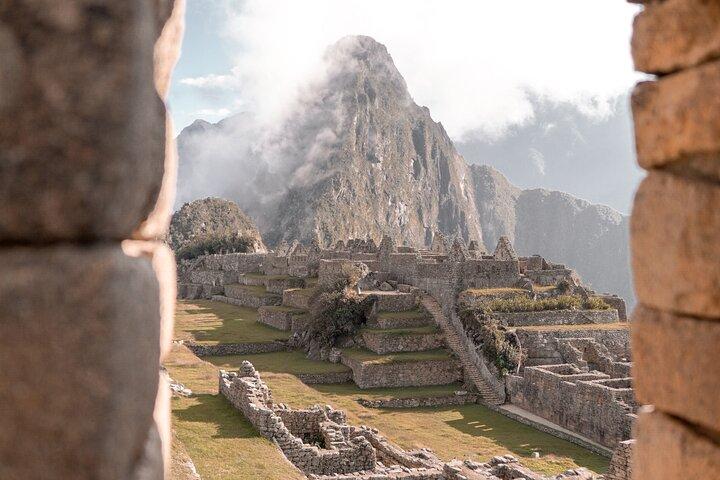 Sacred Valley Machu Picchu Tour (2 Days)