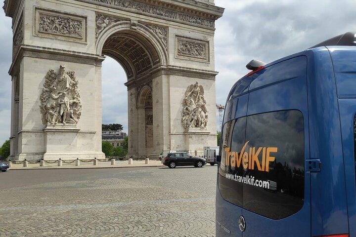 Private Paris City Tour with Minivan