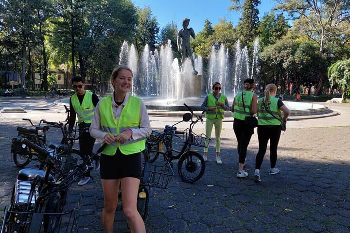 Mexico City E-Bike Tour with a taco and churros stop