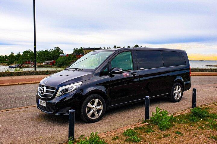 Private VIP Transfer from or to Helsinki Airport