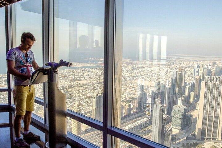 Burj Khalifa With 124th Floor Ticket and 3 Course Dinner
