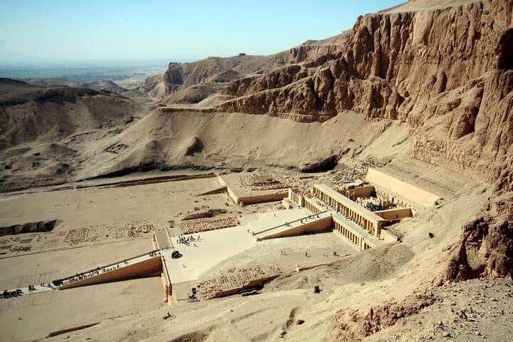 Luxor Train Station Private Transfer To/from Luxor Hotels/Resorts
