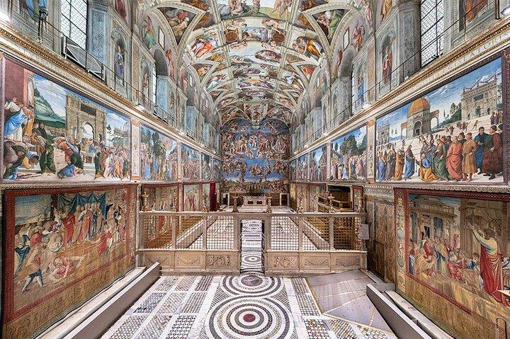 Vatican Museum's & Sistine Chapel No Line Private Tour