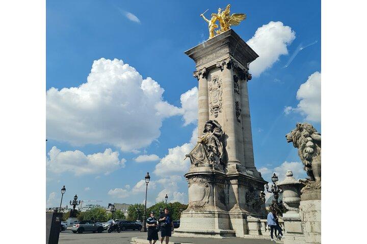 Best of Paris in 2 hours (for photos only and starting from Paris only)