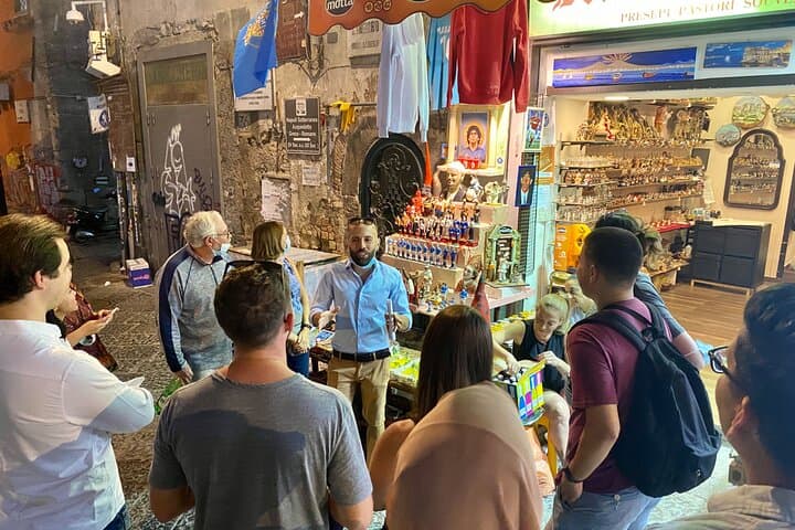 Naples Walking and Sightseeing Tour With Local Expert