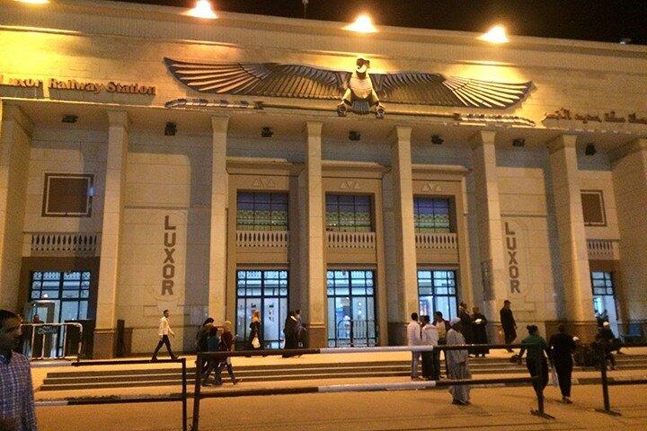 Luxor Railway Station Private Arrival Transfer