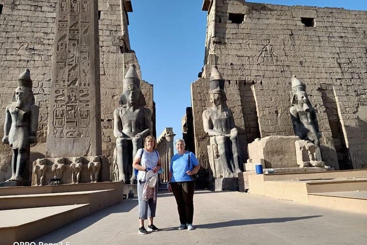 Full Day Private Tour East and West Banks of Luxor with lunch