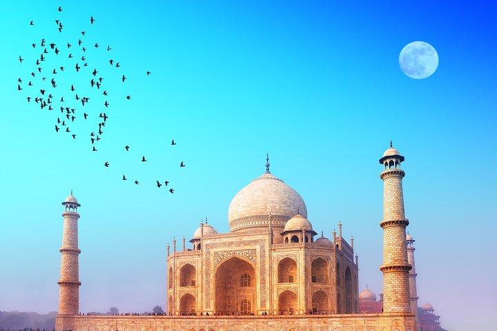Private Sunrise Taj Mahal Trip from Delhi all Inclusive