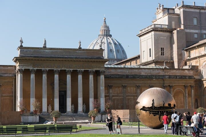 Vatican VIP:Exclusive Private Tour with Sistine Chapel & Basilica